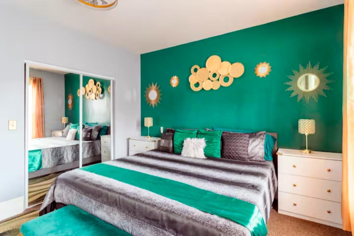The Tremont Emerald - By Christmas Story House - Historic Charm & Modern Comfort Near Downtown With Parking, 300Mb Wifi & Self Check-In Cleveland Eksteriør bilde