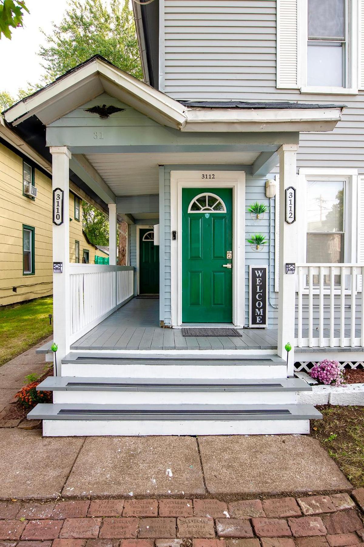 The Tremont Emerald - By Christmas Story House - Historic Charm & Modern Comfort Near Downtown With Parking, 300Mb Wifi & Self Check-In Cleveland Eksteriør bilde
